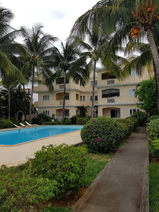 Appartment Et Piscine Flic en Flac Exterior photo
